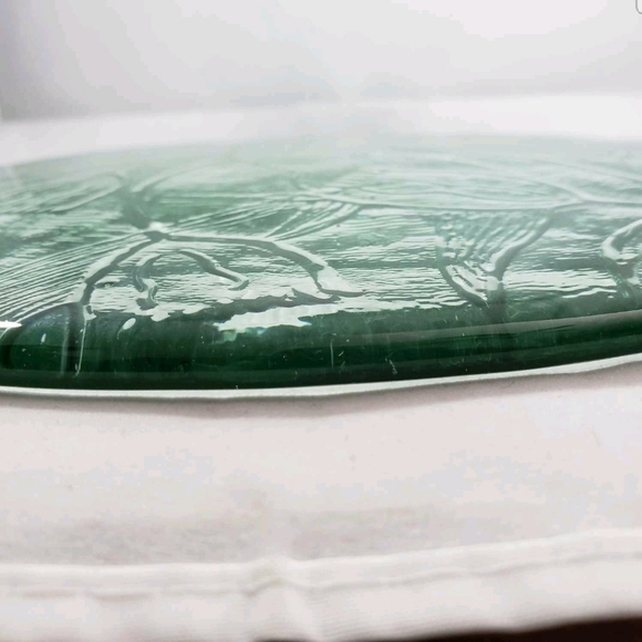COPY - Stunning Kosta Boda style Swedish antique glass cheese platter - Picture 3 of 3